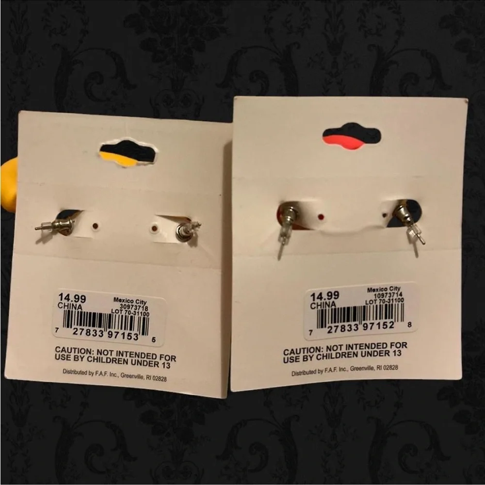 🍊 Chunky Color Pop Hoop Earrings – 2 Colors! 🍋 NWT - Picture 4 of 4